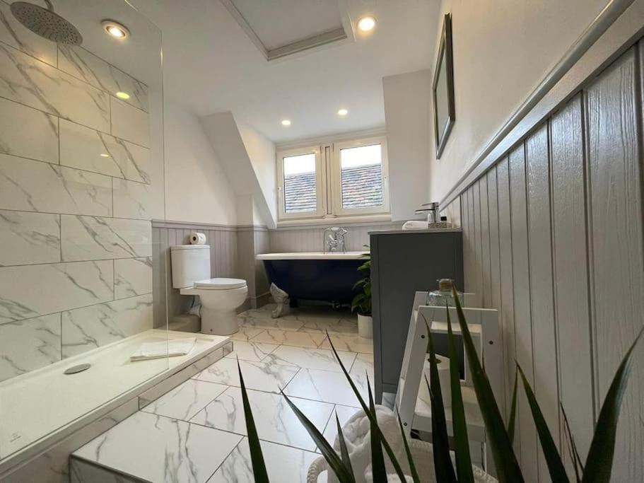 Rural Country Suites - Judge'S Lodge East Grinstead Bagian luar foto